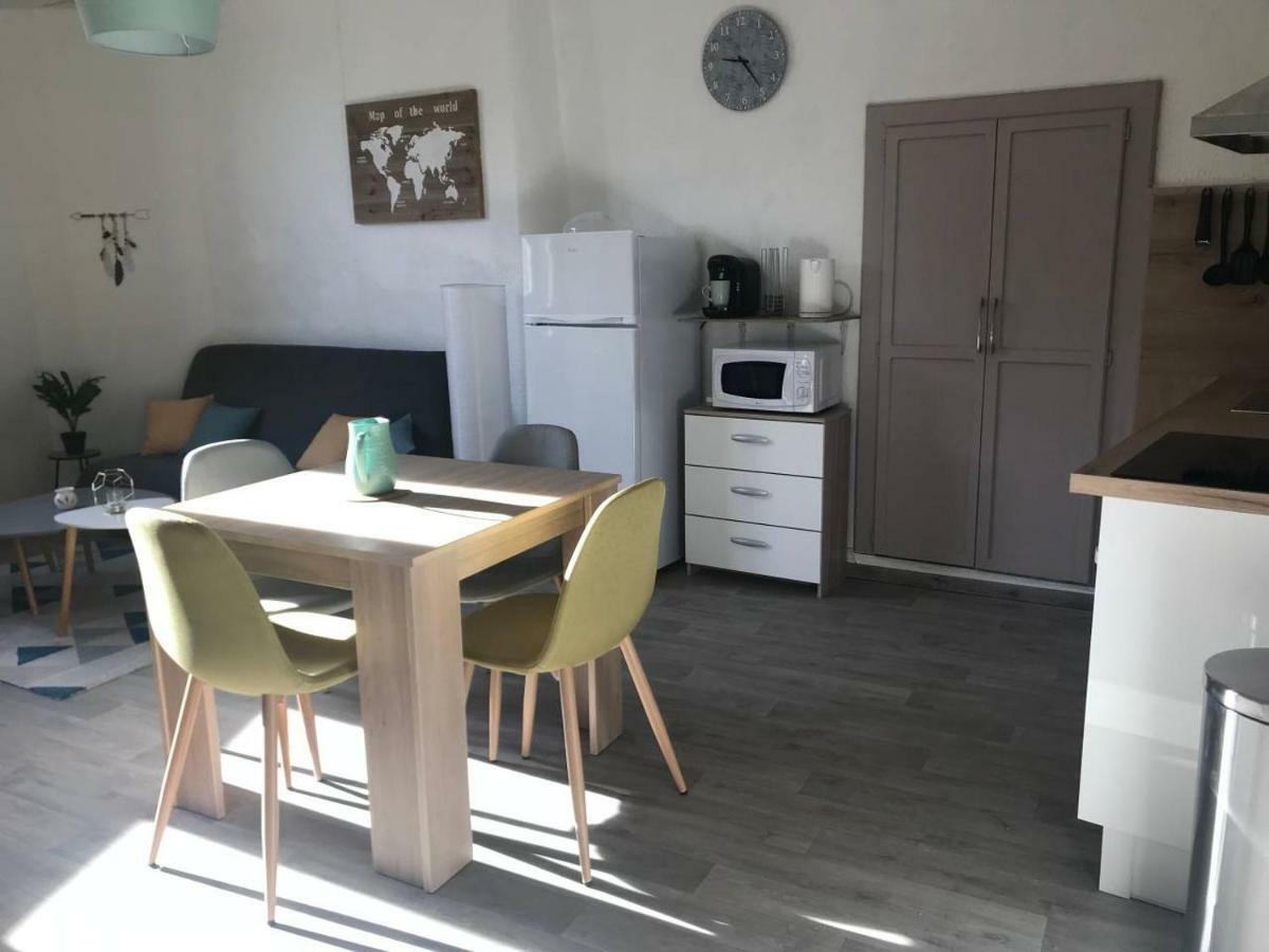 Appartement Le Mimosa - Apparts Cosy Villeneuve-de-Berg Exterior foto