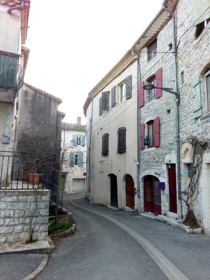 Appartement Le Mimosa - Apparts Cosy Villeneuve-de-Berg Exterior foto